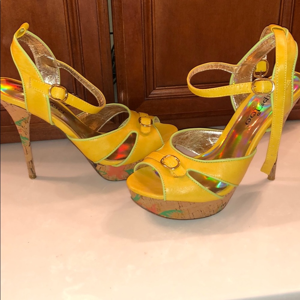 2 Lips Too Yellow Multi Too Foxie Platform Heels